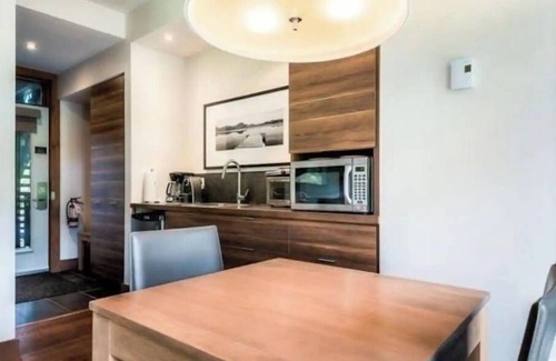 Lac Superieur Village Apartment | Lovely Lac-Supérieur Studio—Mins to Mont-Tremblant