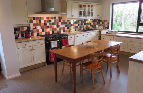Hastings House | Lovely large, detached beach house with stunning sea views