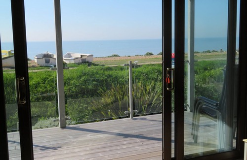 Hastings House | Lovely large, detached beach house with stunning sea views