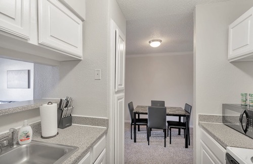 Midland House | Lovely Midland Getaway With Fitness Center