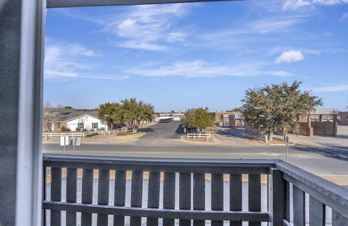 Midland House | Lovely Midland Getaway With Fitness Center