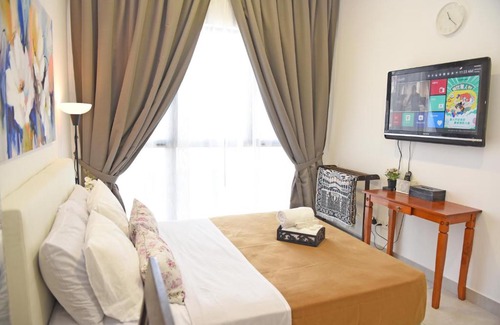 Seri Kembangan Apartment | Lovely Mines Astetica Lake View Seri Kembangan 2BR