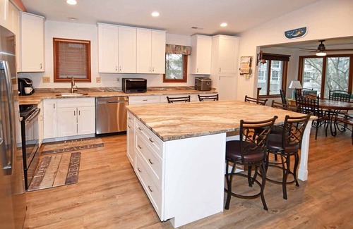 Cat Hill House | Lovely NEW Rental on Canal in South Bethany Beach