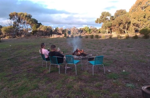 Brownlow Ki Cabin | lovely nordic pine cabin great for couples or family