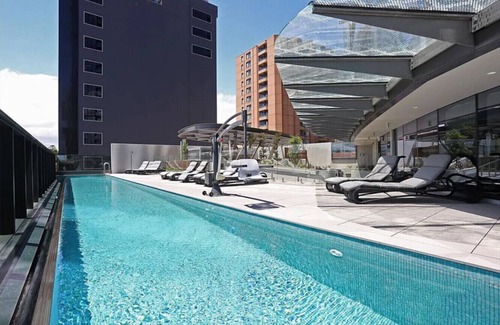 Chinatown Apartment | Lovely one bed room apt Ultimate Luxury Lifestyle with Great Location