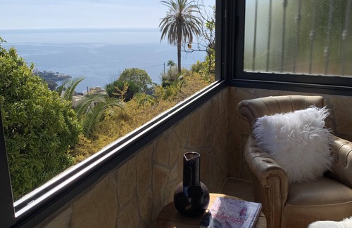 Eze House | Lovely, relaxing home overlooking the Mediterranean Sea, minutes from Monaco
