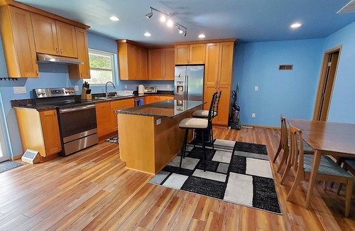 Snohomish House | Lovely Small Farm Getaway in Snohomish