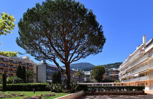 Roquebrune-Cap-Martin Apartment | Lovely studio with pool by the sea