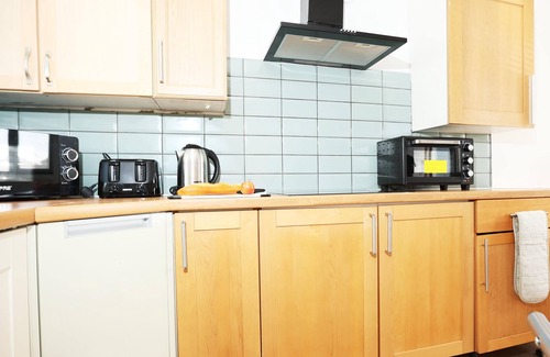 Cardiff Apartment | Lovely studio annex, quiet area