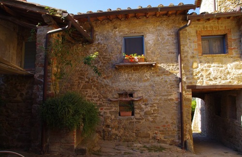 Greve in Chianti Apartment | Lovely studio for 2 people in large estate with swimming pool