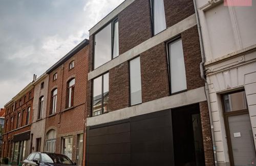 St. Macharius Apartment | Lovely & Stylish accommodations at P36 Gent, near the Center