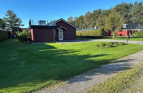 Tørresø House | Lovely summer house with sea view