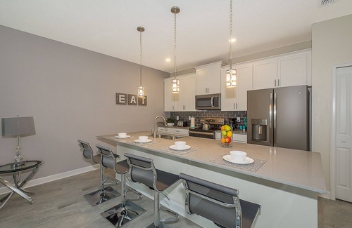 Davenport Ski Chalet | Lovely Townhouse 4Beds/3Bath/Pool/18Min From Disney