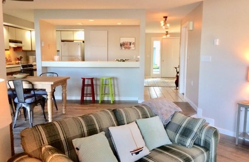 Boothbay Harbor House | Lovely waterfront home, harbour-side setting