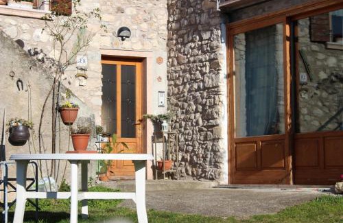 Albisano Apartment | Lovelyflat II Albisano