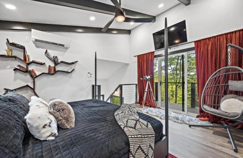 Campton House | Lovers Lookout LUX Stay Relax & Refresh