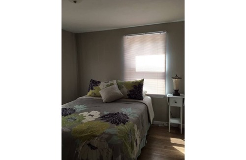 Coraopolis House | Lovin’ the Location - PIT Airport- Downtown - RMU
