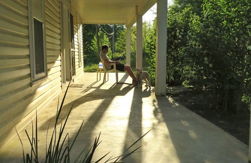 Taylor House | Lovingly restored cottage in Taylor, Mississippi