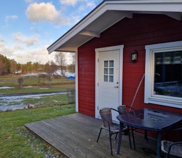 Lovsjo House | Lovsjöbadens Camping