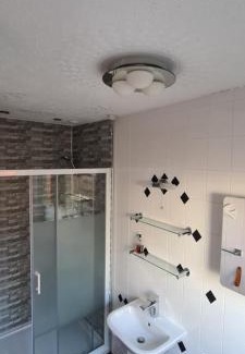 Plean Bed & Breakfast | Lowefield B&B