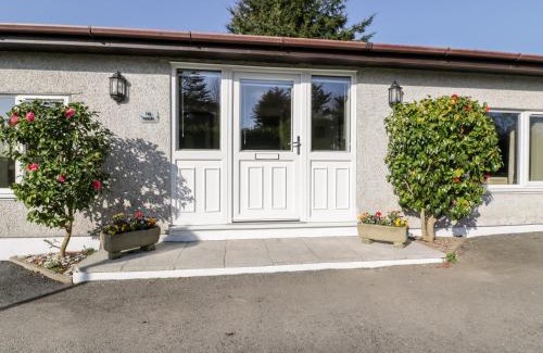 Truro House | Lower Brambleside