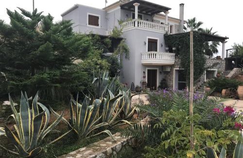 Kilada Villa | Loy Loy House