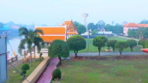 Ayutthaya Bed & Breakfast | Loy Manee House
