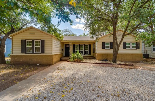 Tech Terrace House | Lubbock Rental Home Near Texas Tech University!