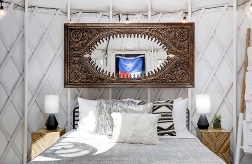 Dripping Springs Hotel | Lucky Arrow Retreat - Dripping Springs