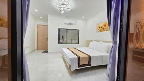 Uong Bi Bed & Breakfast | Lucky Hotel Uông Bí