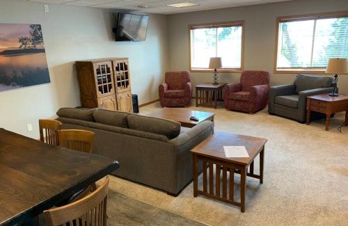 Okee Hotel | Luckys Lodge