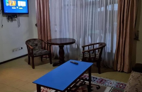 Bole Bed & Breakfast | Lucy Guest House B&B