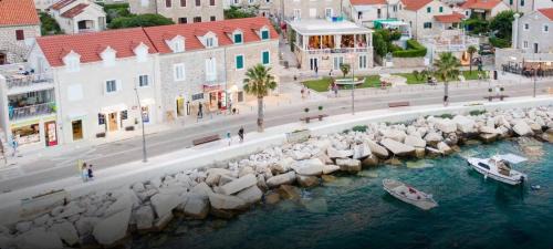 Bol Apartment | Lucy seafront apartment