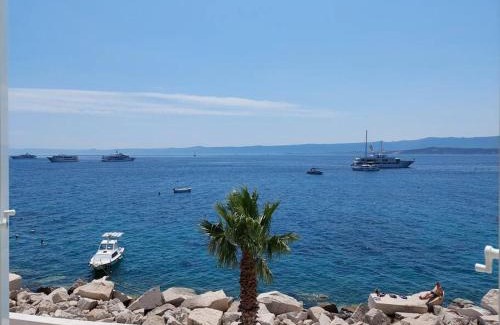 Bol Apartment | Lucy seafront apartment