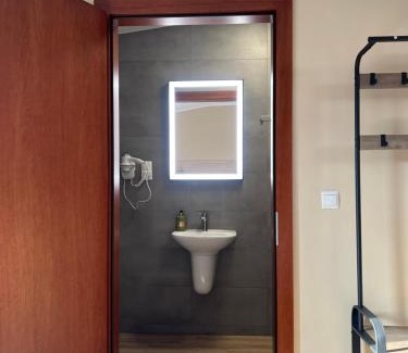Kietrz House | Ludowa Restauracja & Noclegi