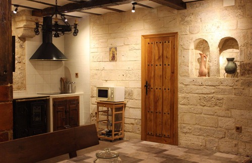 Frias Cottage | Lugar Histórico con Encanto en la Ciudad Medieval de Frías