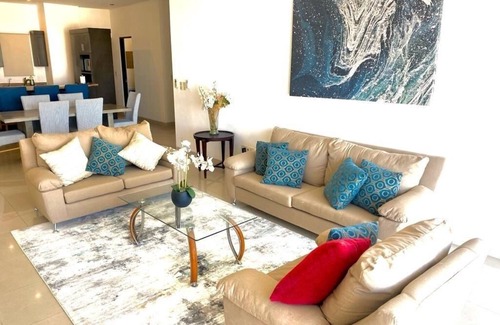Centro Apartment | Lujoso Espacio en Pedregal con Privilegiada Vista y Piscina