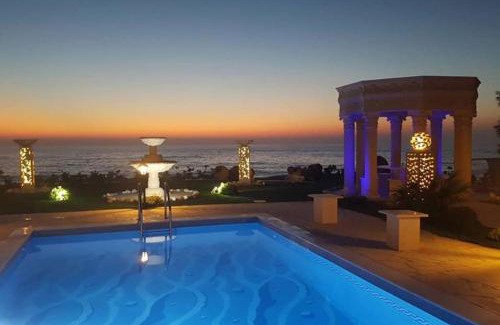 Ayia Marina Chrysochous Villa | Luksuzna Vila ob plaži z bazenom