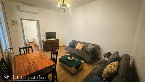 idhra Apartment | Luljeta's Guest House