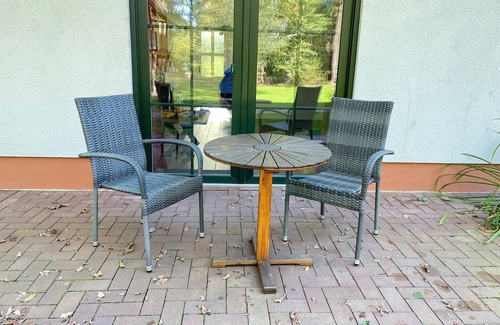 Burg-Kauper Apartment | Lumberjack tree 2 - Lumberjack