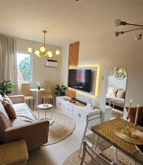 Butuan House | Lumiére Soleia 1BR Sunset View Up to 6 Guests
