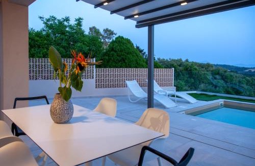 Kanali Villa | LUMIERE VILLAS