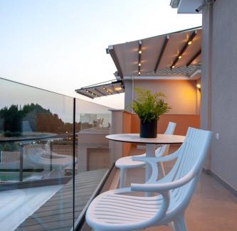 Kanali Villa | LUMIERE VILLAS