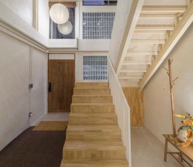 Thanon Phetchaburi Apartment | LumiLoft
