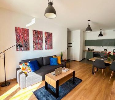 Lodz Apartment | Lumina stylish 3-room apart near Atlas Arena