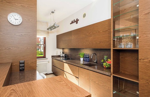 Srodmiescie Apartment | Lumina stylish apartment with parking