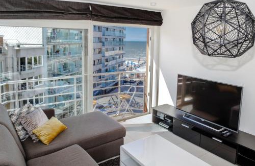 Middelkerke Apartment | Lumina Suite Seaview & Garage