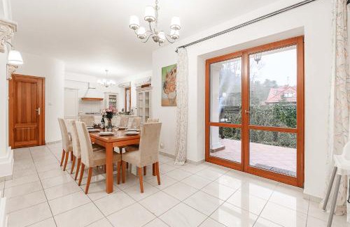 Wawer Apartment | Lumina villas in Warsaw