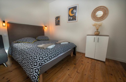 Tulle Apartment | Lumineux appartement,3' de la gare, Terrasse, équipé fibre,bonsejour19