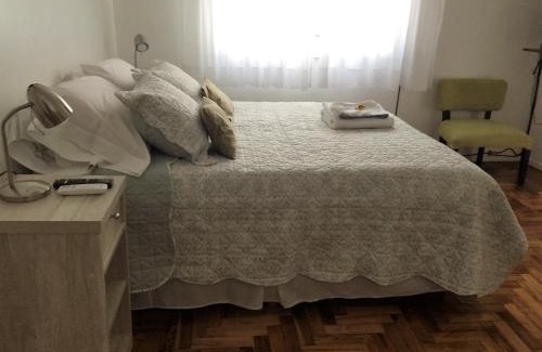 Balvanera Apartment | Luminoso Estudio